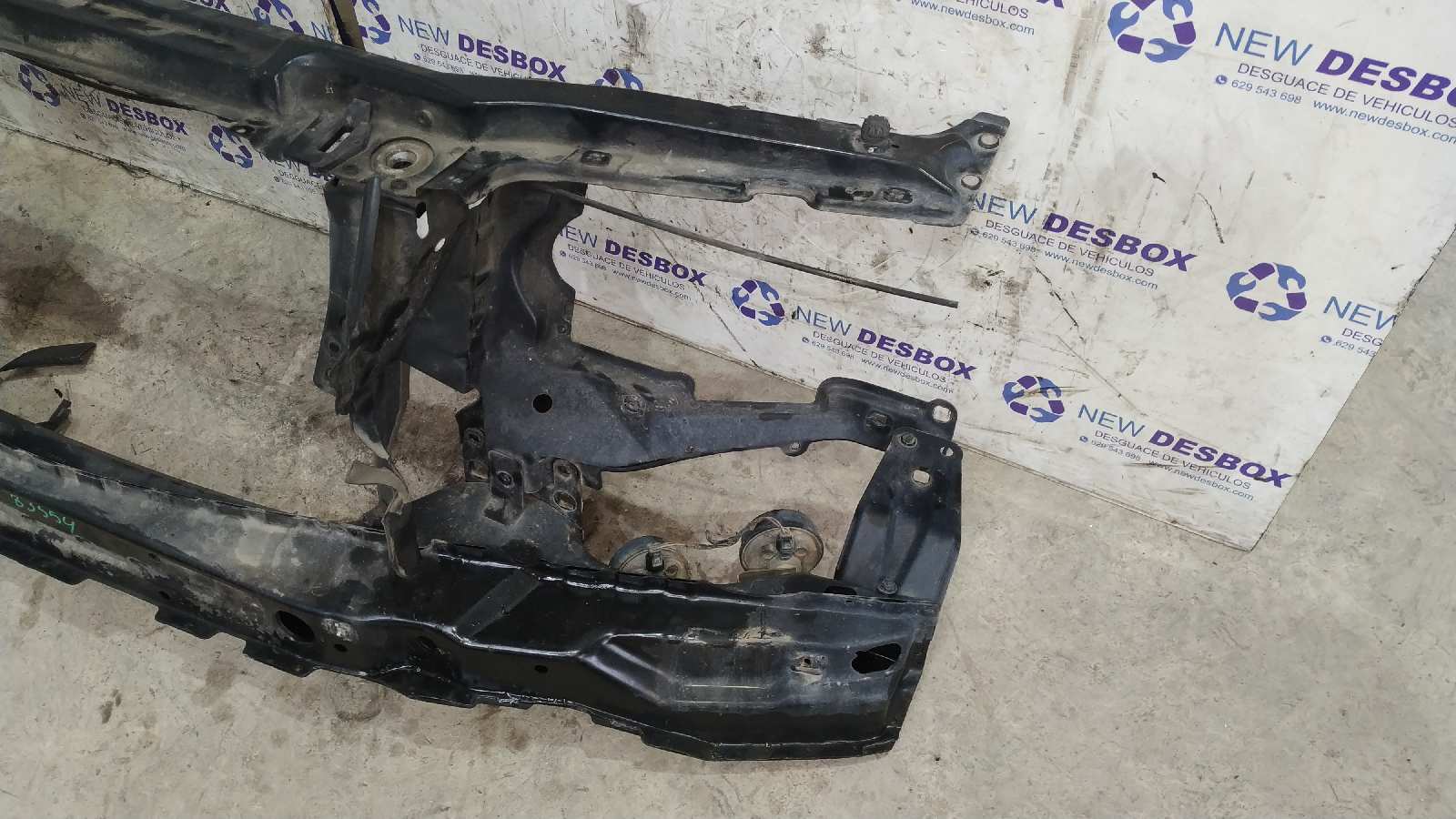 PANEL FRONTAL BMW X5 (E53) - vista 3