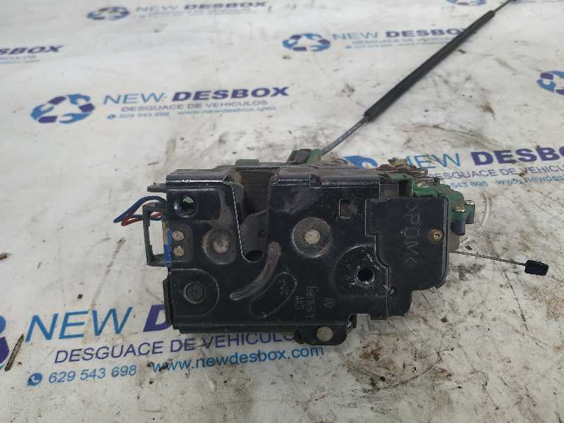 CERRADURA PUERTA DELANTERA DERECHA VOLKSWAGEN LUPO (6X1/6E1) - vista 4