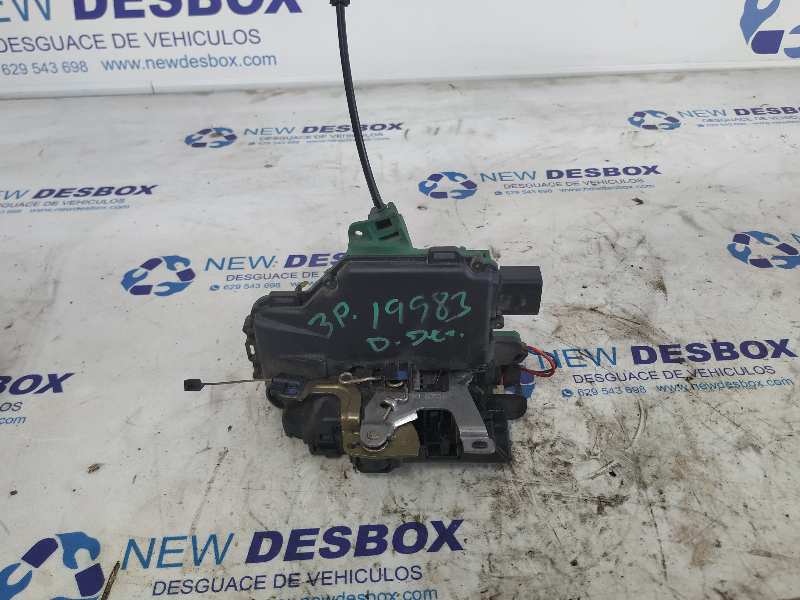 CERRADURA PUERTA DELANTERA DERECHA VOLKSWAGEN LUPO (6X1/6E1) - vista 2