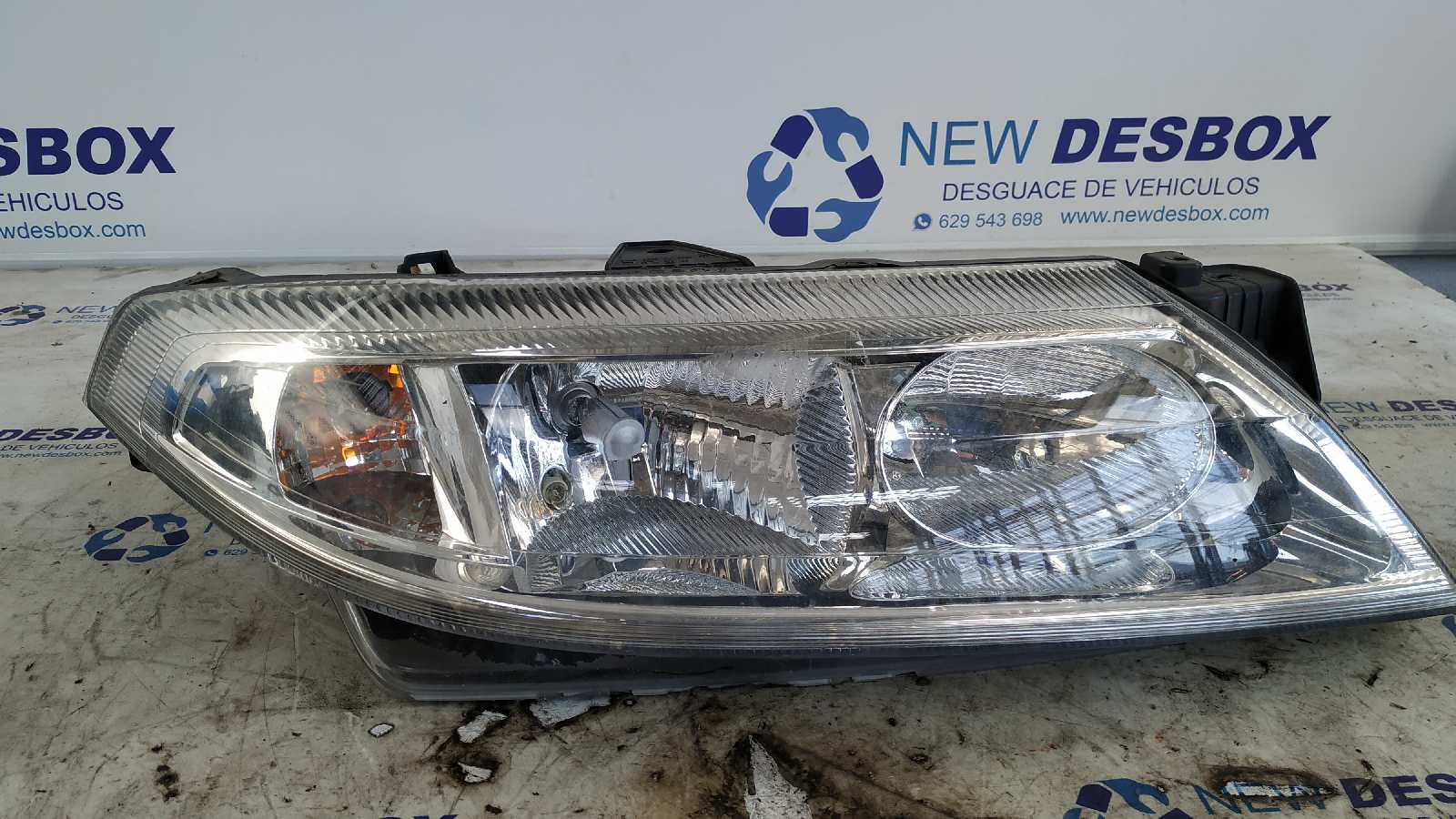 FARO DERECHO RENAULT LAGUNA II (BG0)