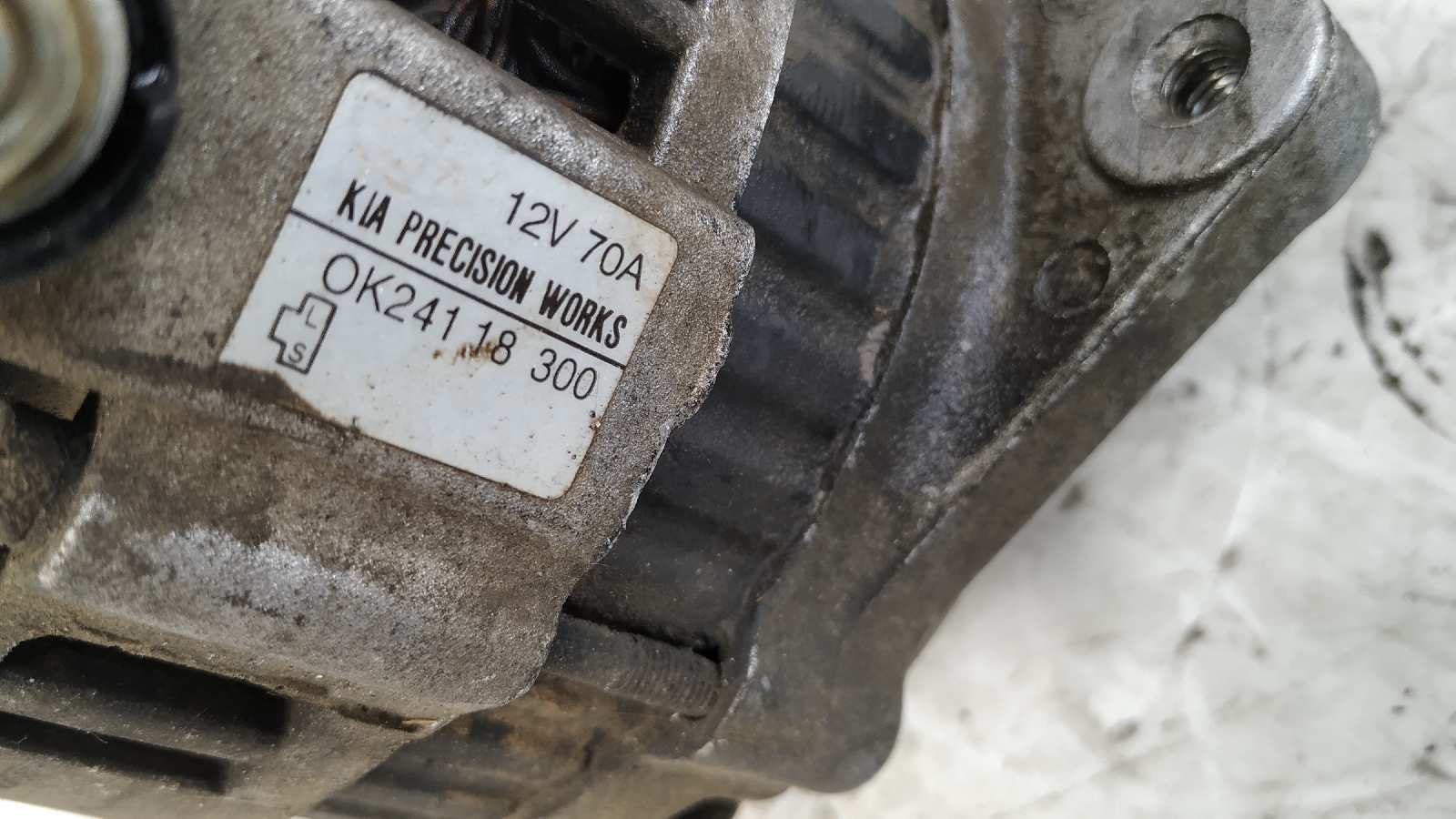 ALTERNADOR KIA SHUMA 1.5 - vista 3