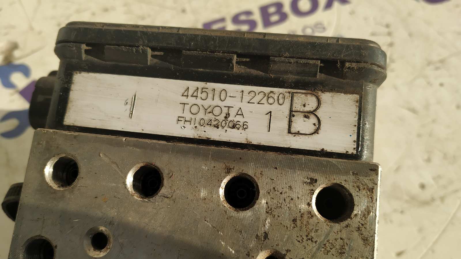 ABS TOYOTA COROLLA (E11) - vista 4