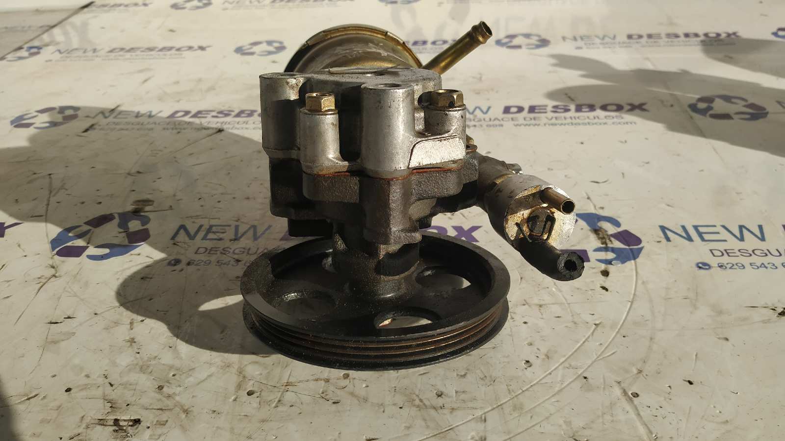 BOMBA DIRECCION TOYOTA COROLLA (E11) - vista 2