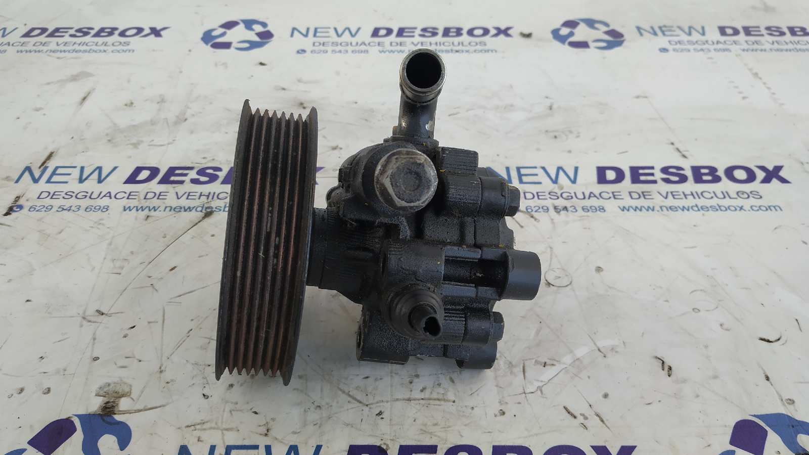 BOMBA DIRECCION TOYOTA AVENSIS BERLINA (T 22) - vista 5