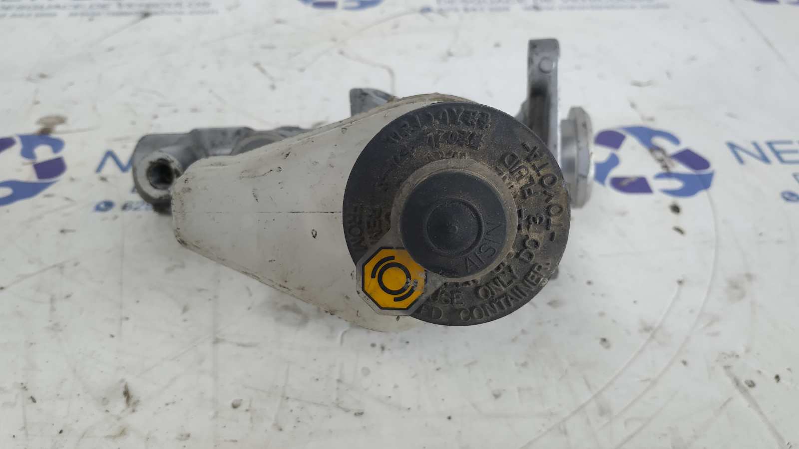 BOMBA FRENO TOYOTA COROLLA (E11) - vista 2