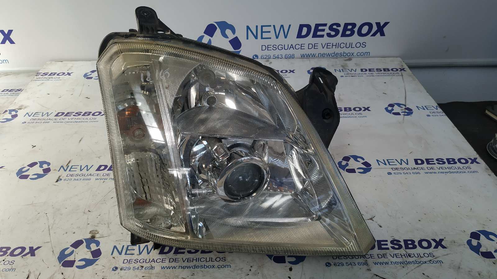 FARO DERECHO OPEL MERIVA