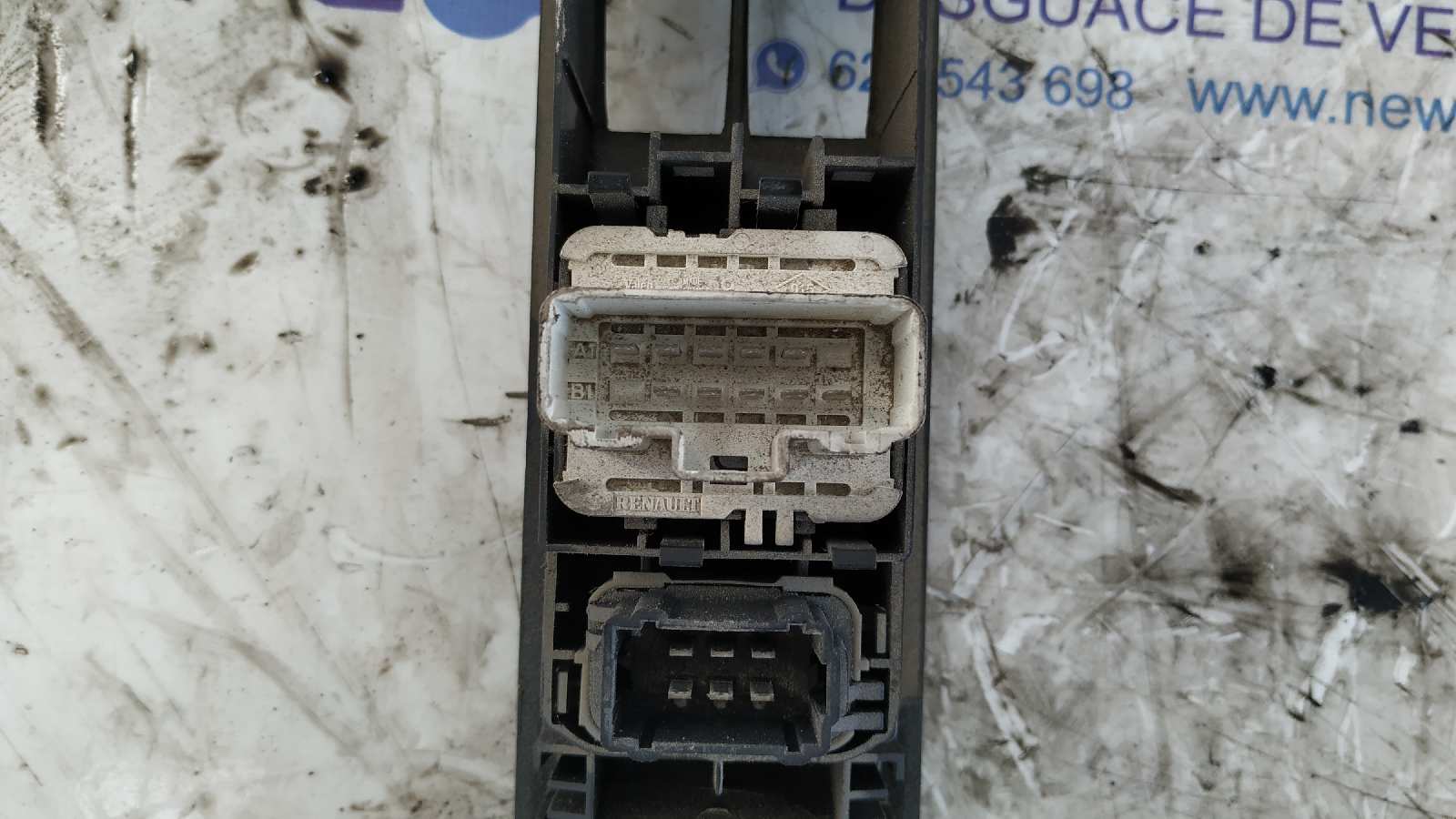 MANDO ELEVALUNAS DELANTERO DERECHO RENAULT ESPACE IV (JK0) - vista 5