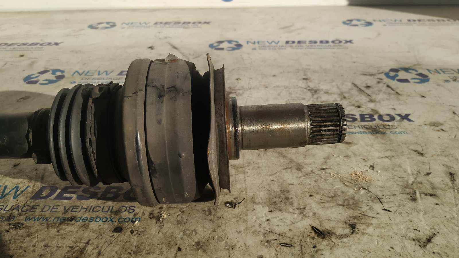 TRANSMISION TRASERA DERECHA MERCEDES-BENZ CLASE C (W203) BERLINA - vista 3