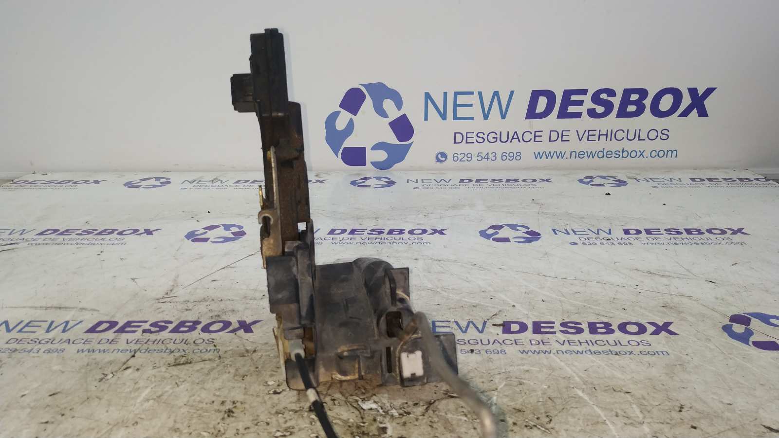 CERRADURA PUERTA DELANTERA DERECHA MAZDA 6 BERLINA (GG) - vista 3