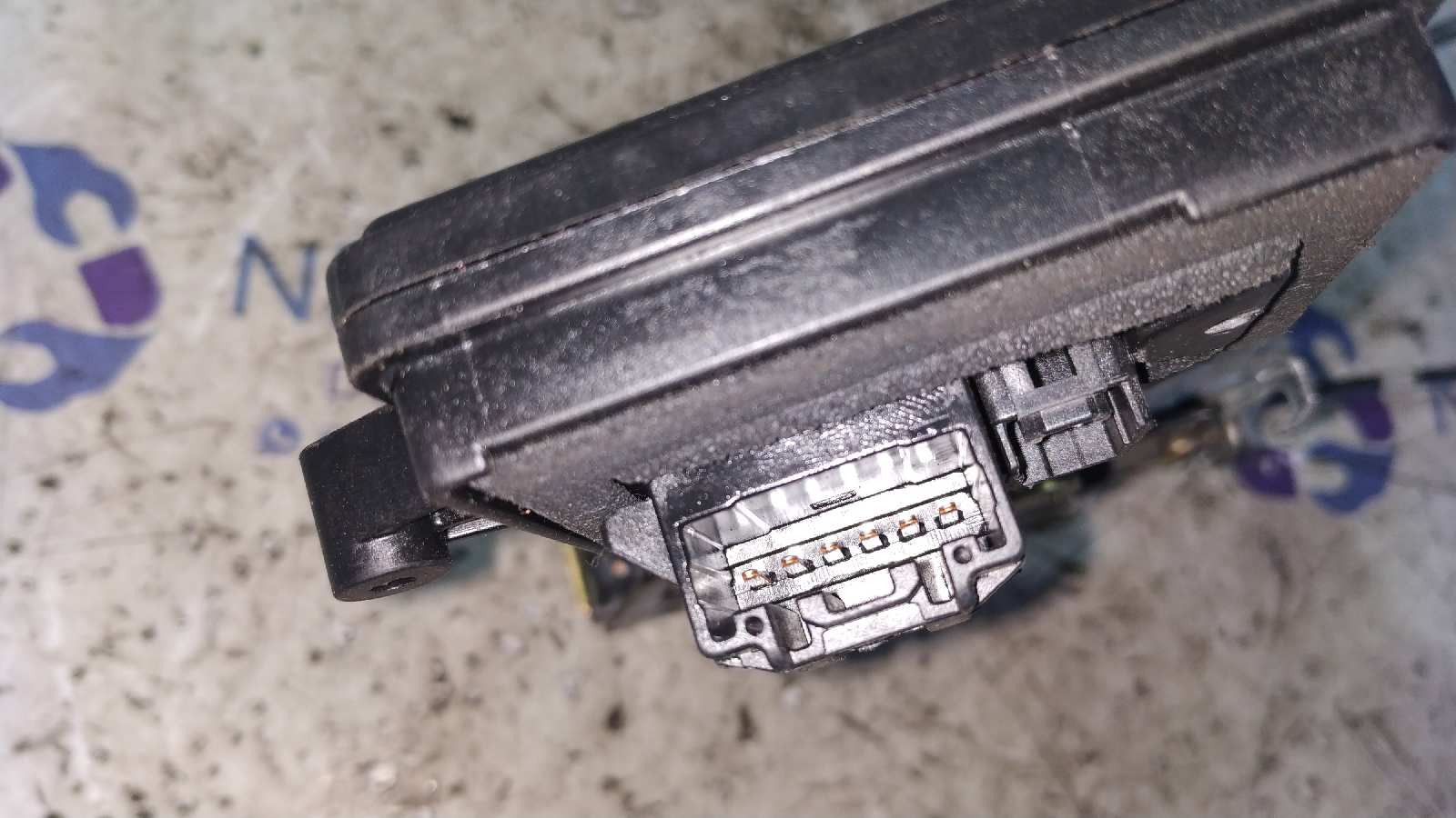 CERRADURA PUERTA DELANTERA DERECHA MAZDA 6 BERLINA (GG) - vista 4