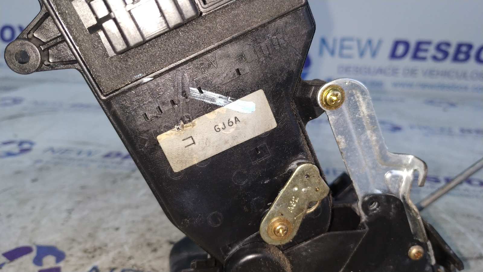 CERRADURA PUERTA DELANTERA DERECHA MAZDA 6 BERLINA (GG) - vista 2