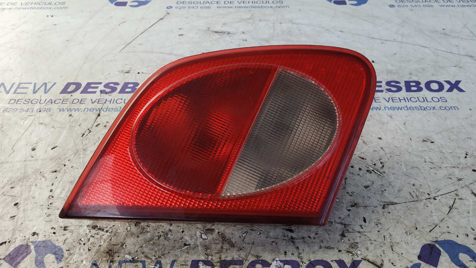 PILOTO PORTON IZQUIERDO MERCEDES-BENZ CLASE E (W210) BERLINA DIESEL