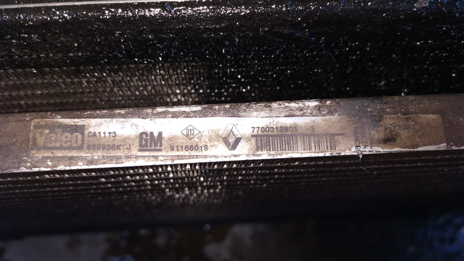 CONDENSADOR / RADIADOR  AIRE ACONDICIONADO RENAULT TRAFIC COMBI (AB 4.01) - vista 2