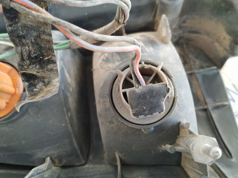 PILOTO TRASERO DERECHO MITSUBISHI SPACE STAR (DG0) - vista 9