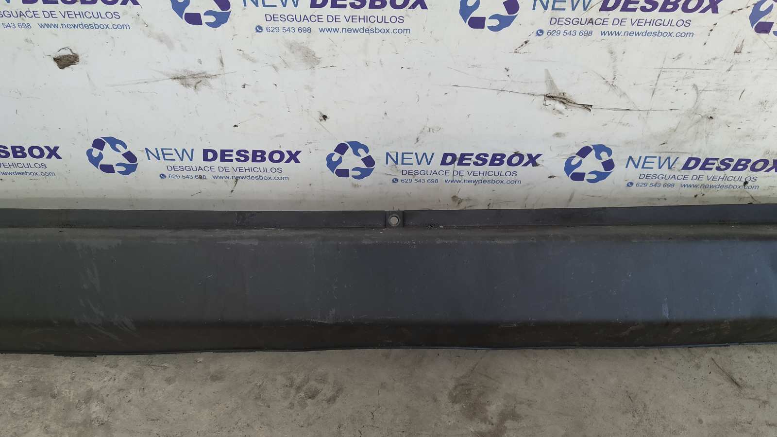 PARAGOLPES TRASERO MERCEDES-BENZ SPRINTERII CAJA ABIERTA, DOBLE CAB. (DESDE 01.06) - vista 4