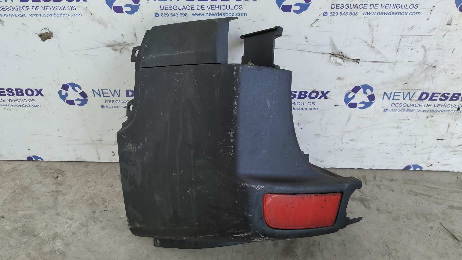 PUNTERA TRASERA IZQUIERDA MERCEDES-BENZ SPRINTERII CAJA ABIERTA, DOBLE CAB. (DESDE 01.06)