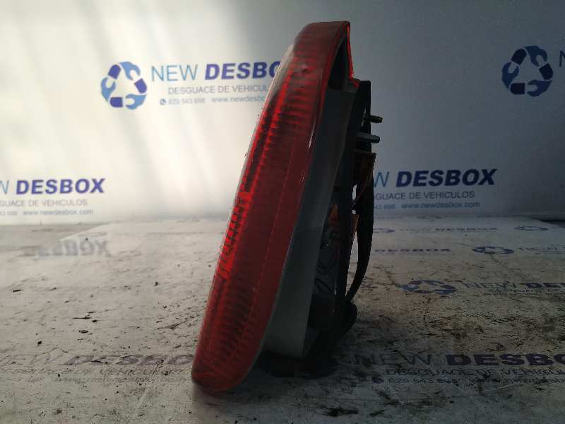 PILOTO TRASERO DERECHO MITSUBISHI CARISMA BERINA 5 (DA0) - vista 5