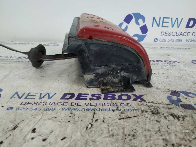 PILOTO TRASERO DERECHO CHRYSLER VOYAGER (ES) - vista 5
