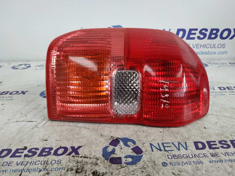 PILOTO TRASERO IZQUIERDO TOYOTA RAV 4 (A2)