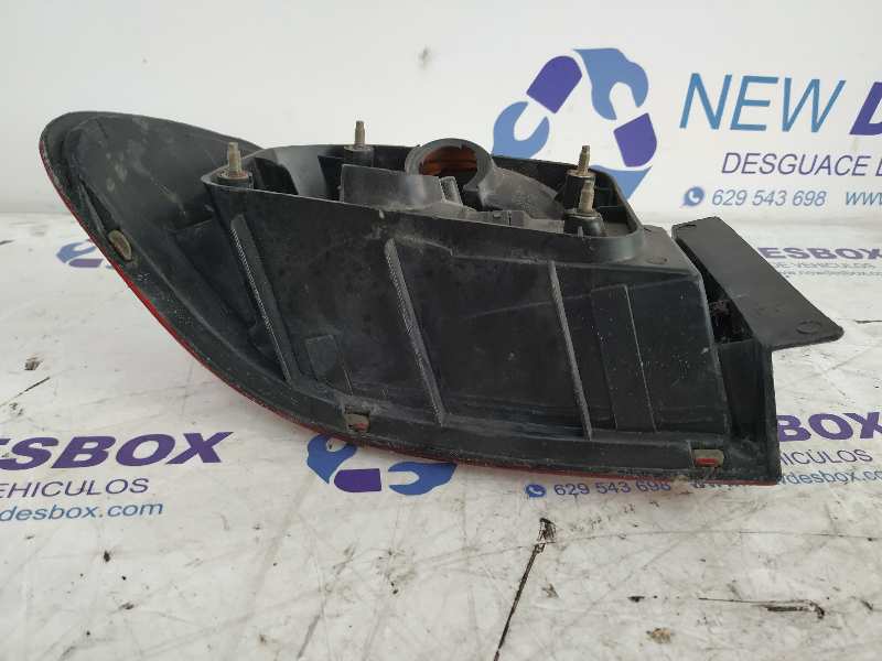 PILOTO TRASERO DERECHO HONDA CIVIC BERLINA 3/4 (EJ/EK) - vista 2