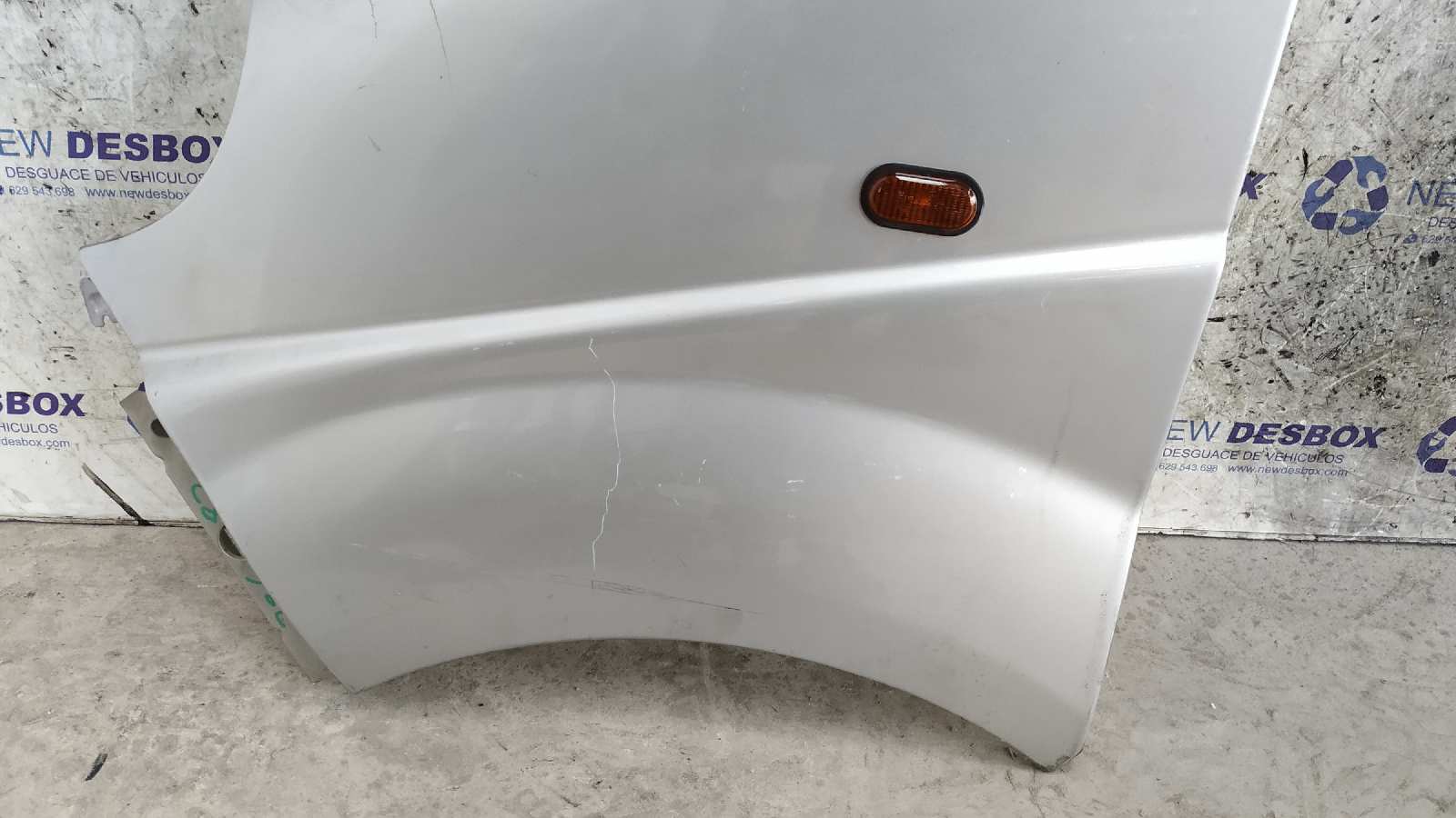 ALETA DELANTERA IZQUIERDA RENAULT TRAFIC COMBI (AB 4.01) - vista 2