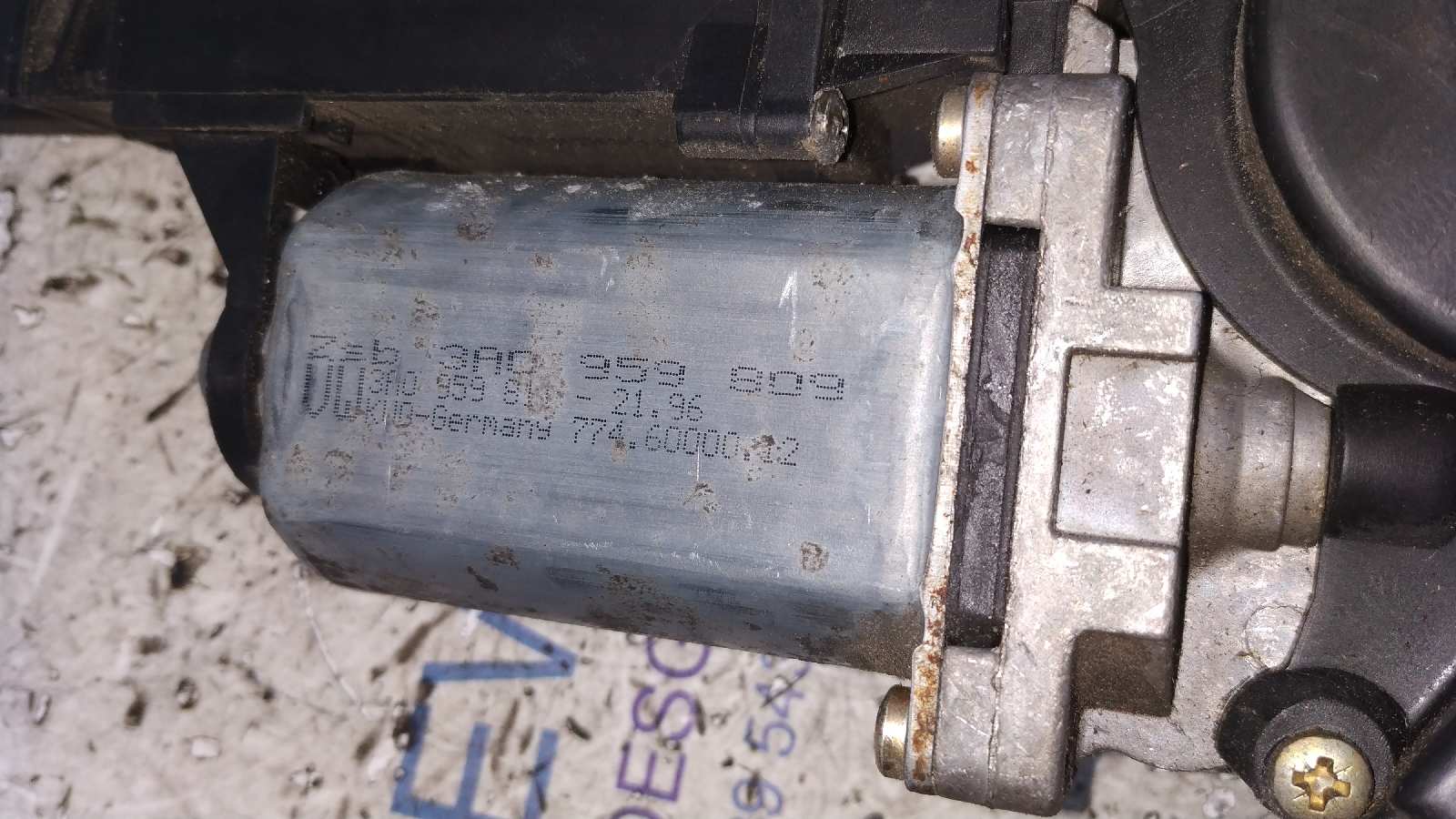 ELEVALUNAS TRASERO IZQUIERDO VOLKSWAGEN PASSAT BERLINA (3A2) - vista 3