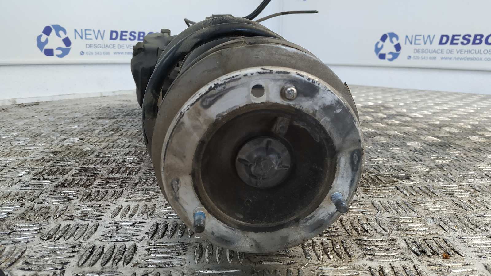 MANGUETA DELANTERA DERECHA BMW SERIE 3 BERLINA (E46) - vista 2