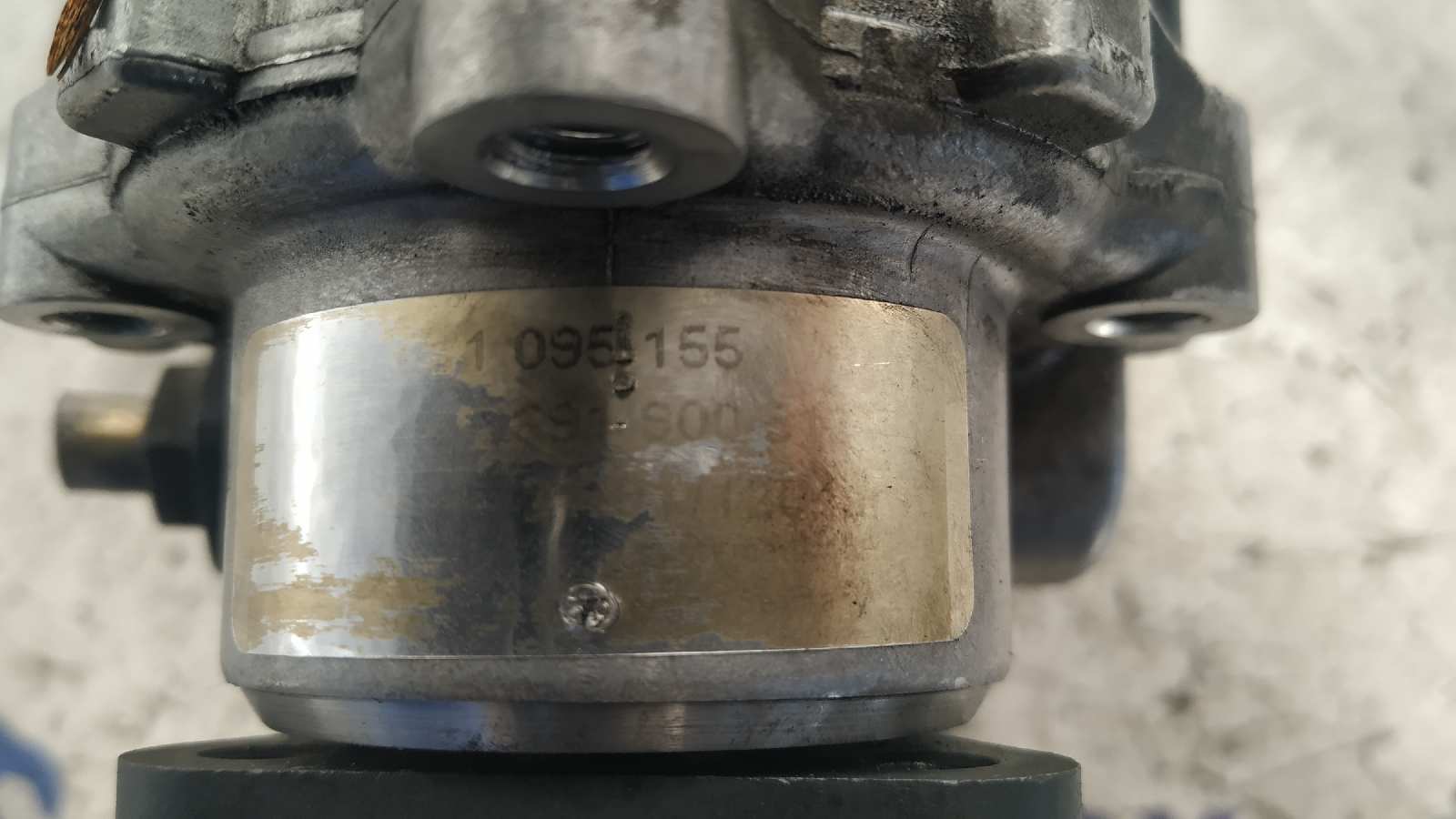 BOMBA DIRECCION BMW SERIE 3 BERLINA (E46) - vista 4