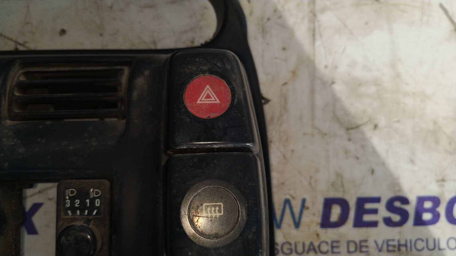 WARNING NISSAN 200 SX (S13)