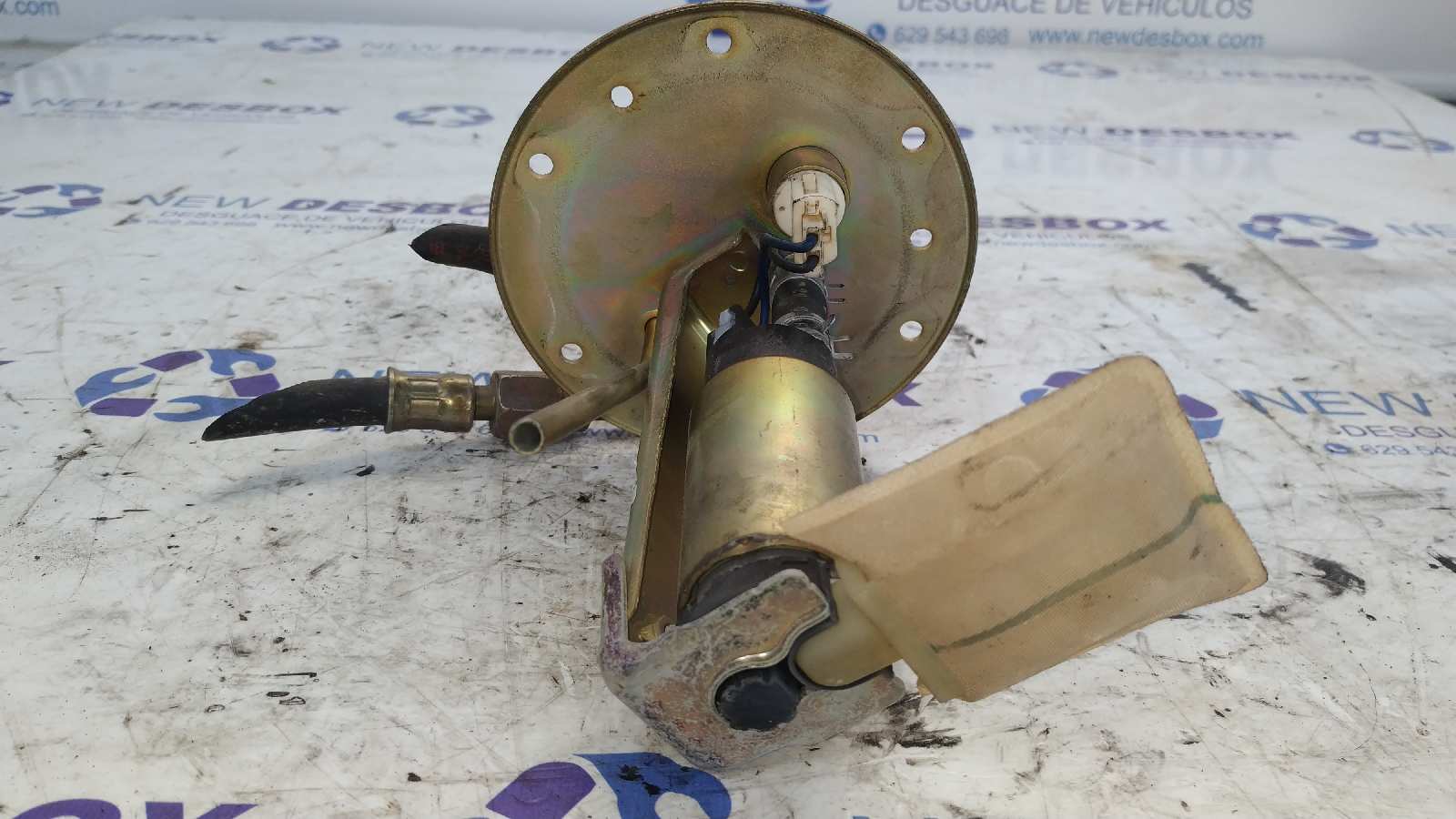 AFORADOR MITSUBISHI SPACE WAGON (N30/N40) - vista 2