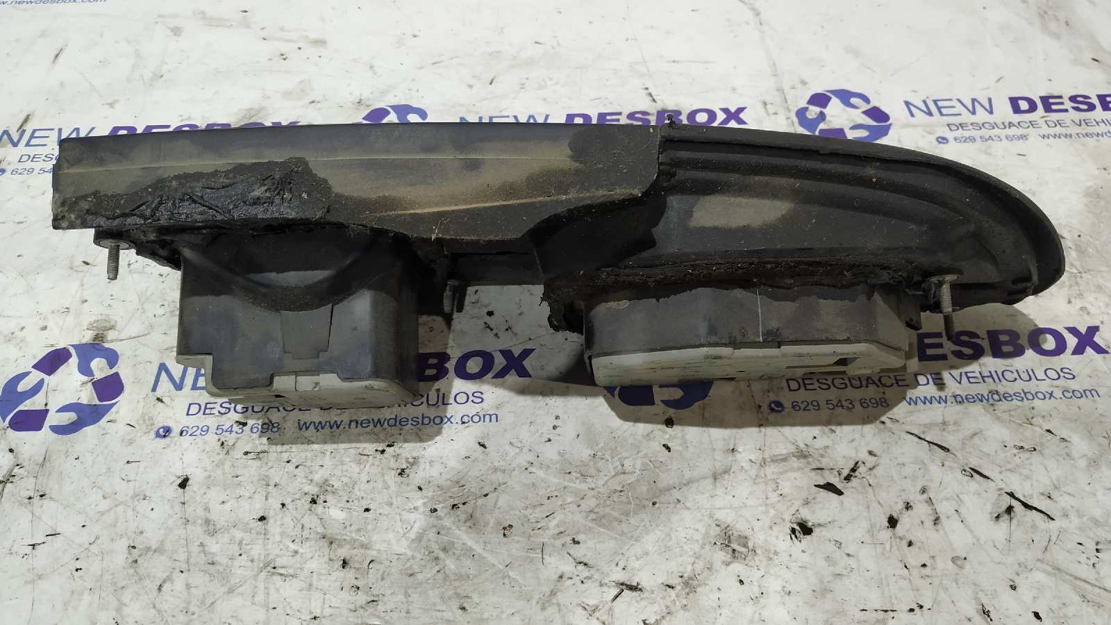 PILOTO TRASERO IZQUIERDO NISSAN 200 SX (S13) - vista 2