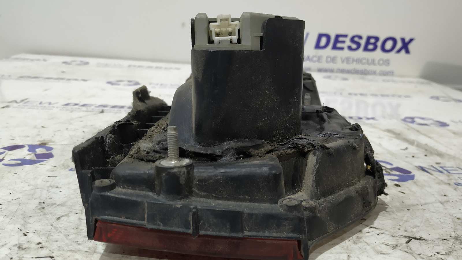 PILOTO TRASERO IZQUIERDO NISSAN 200 SX (S13) - vista 4