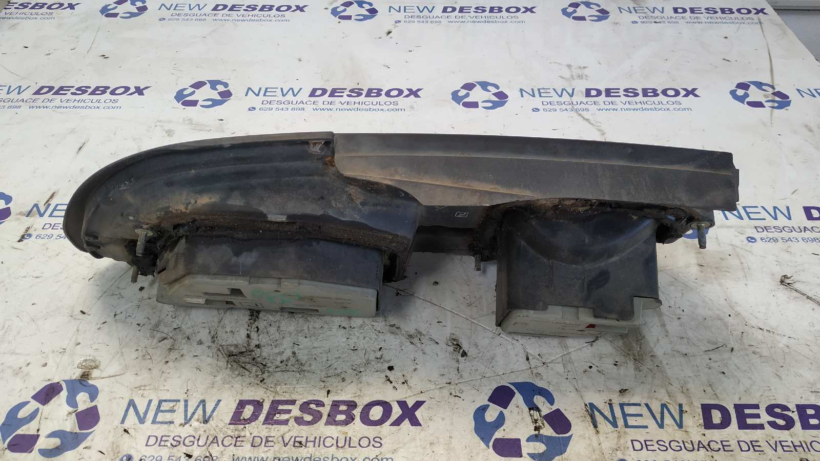 PILOTO TRASERO DERECHO NISSAN 200 SX (S13) - vista 5