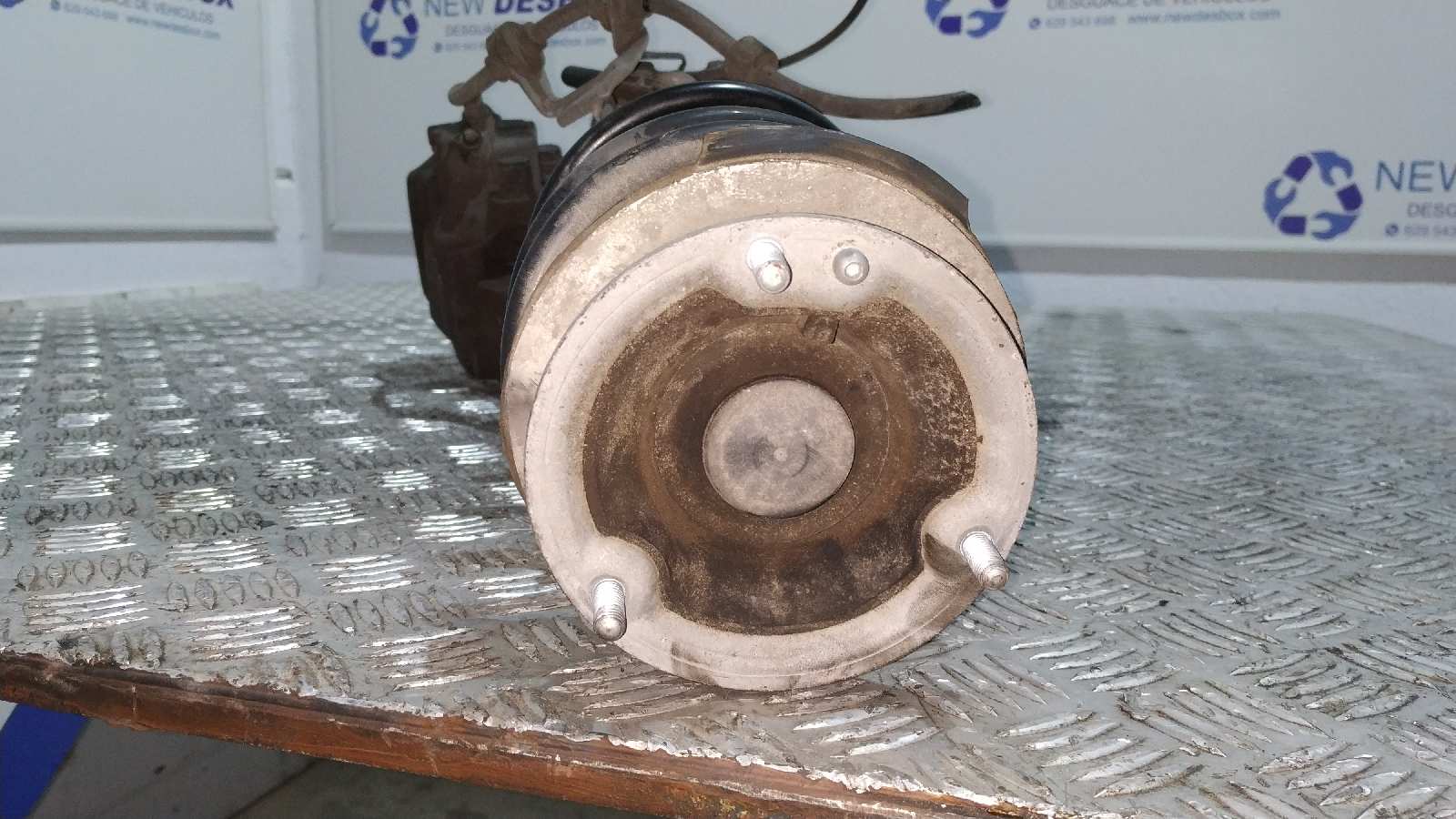 MANGUETA DELANTERA DERECHA BMW SERIE 3 BERLINA (E90) - vista 3