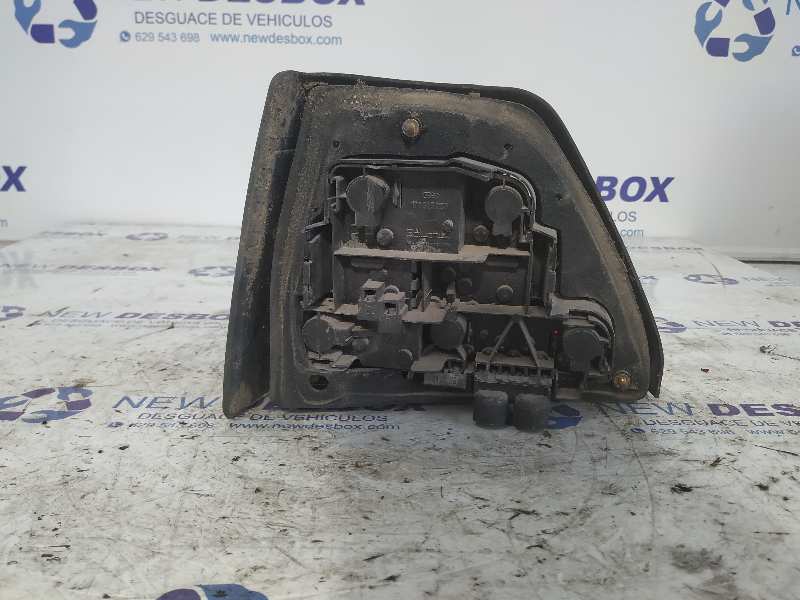 PILOTO TRASERO DERECHO VOLKSWAGEN GOLF II (191/193) - vista 4