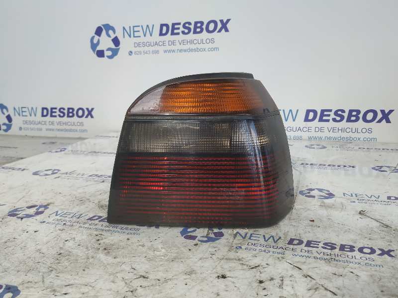 PILOTO TRASERO DERECHO VOLKSWAGEN GOLF III BERLINA (1H1)