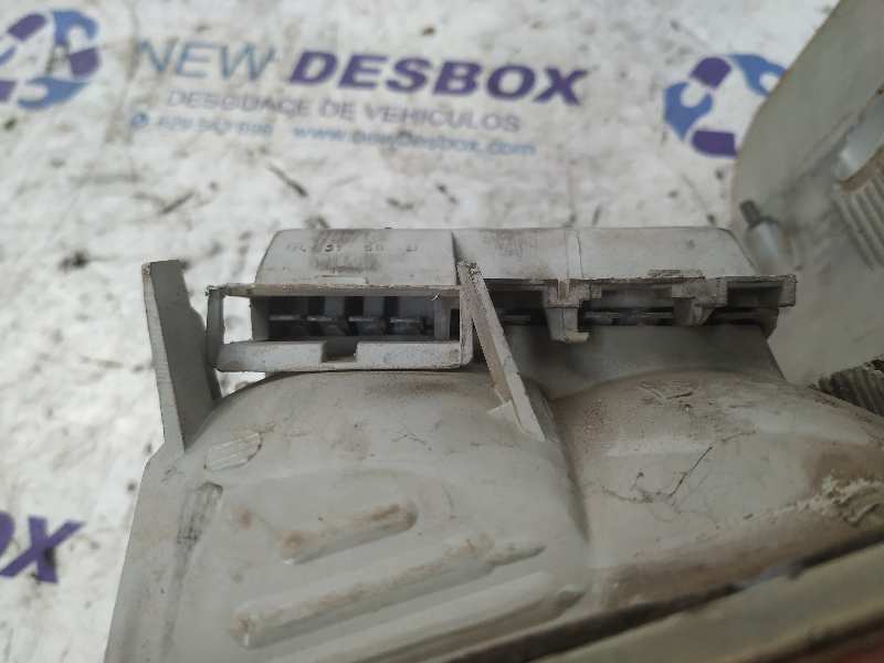 PILOTO TRASERO IZQUIERDO AUDI 80/90 (893) - vista 2