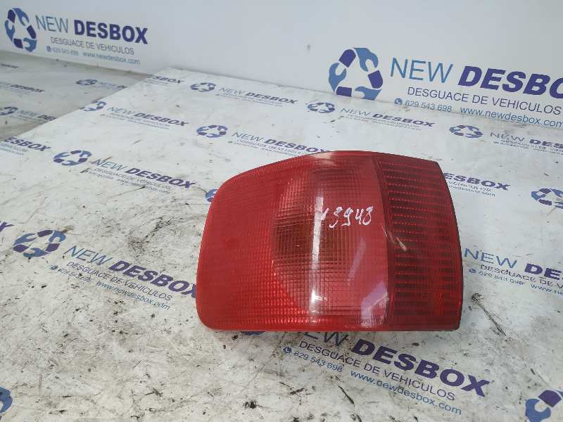 PILOTO TRASERO IZQUIERDO AUDI 80 AVANT