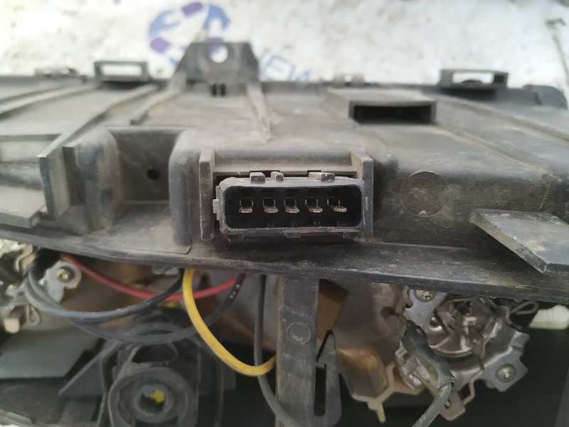 FARO IZQUIERDO CITROEN XANTIA BERLINA - vista 2