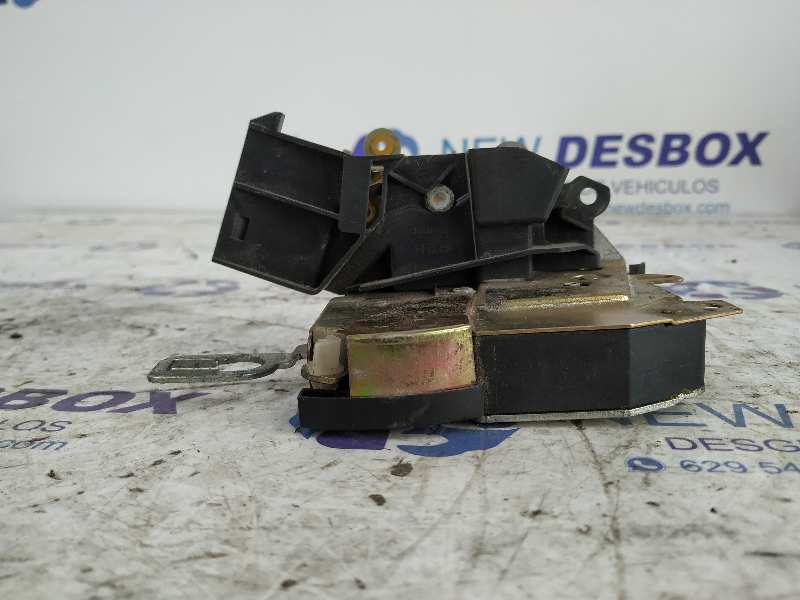 CERRADURA PUERTA DELANTERA DERECHA BMW SERIE 3 COMPACTO (E36) - vista 3