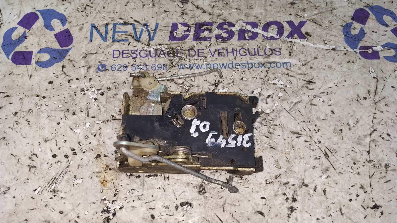 CERRADURA PUERTA DELANTERA IZQUIERDA PEUGEOT 205 BERLINA