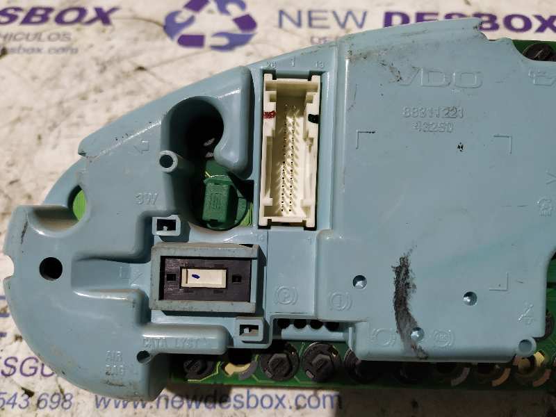 CUADRO INSTRUMENTOS BMW SERIE 3 BERLINA (E36) - vista 5