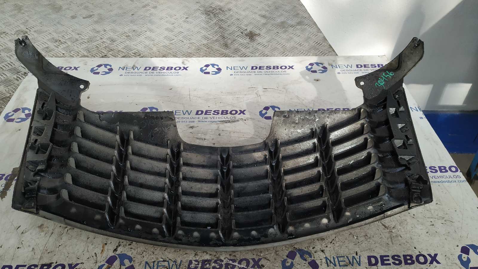 REJILLA DELANTERA CHRYSLER PT CRUISER (PT) - vista 2