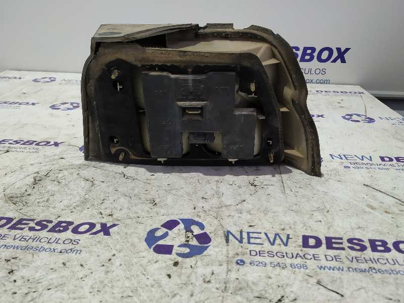 PILOTO TRASERO IZQUIERDO FORD ESCORT BERL./TURNIER - vista 2