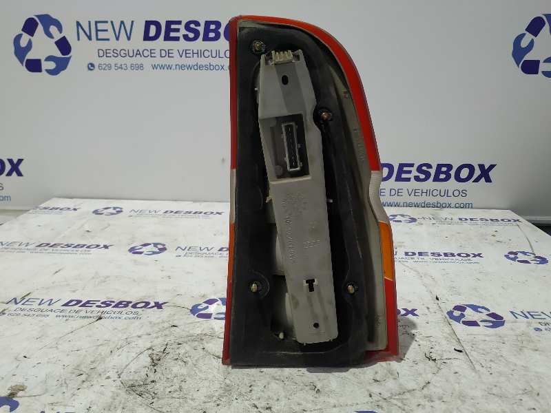 PILOTO TRASERO IZQUIERDO FORD ESCORT BERL./TURNIER - vista 2