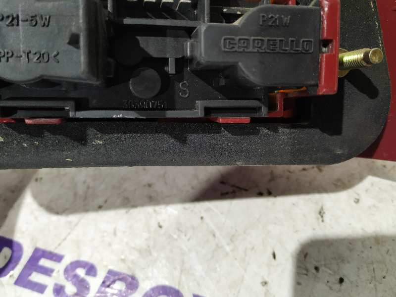 PILOTO TRASERO IZQUIERDO ALFA ROMEO 145 - vista 3