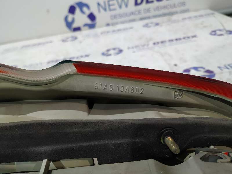 PILOTO TRASERO DERECHO FORD ESCORT BERL./TURNIER - vista 4