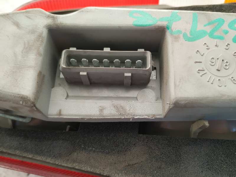 PILOTO TRASERO IZQUIERDO FORD ESCORT BERL./TURNIER - vista 4