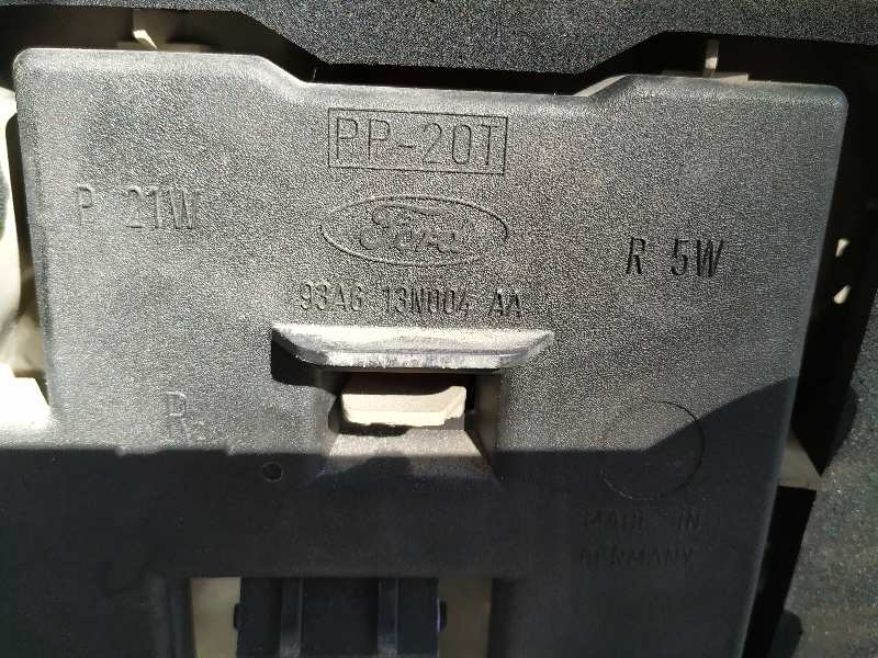 PILOTO TRASERO DERECHO FORD ESCORT BERL./TURNIER - vista 4