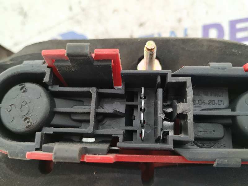 PILOTO TRASERO IZQUIERDO ALFA ROMEO 156 (116) - vista 2